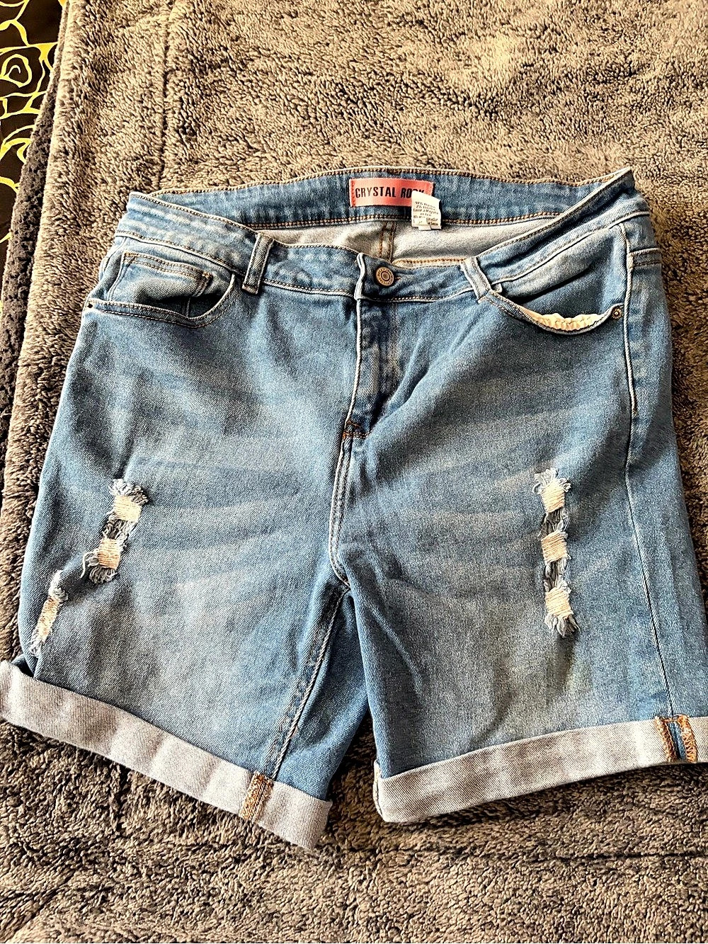 Crystal Rock Distressed Cuffed Denim Shorts Size 14